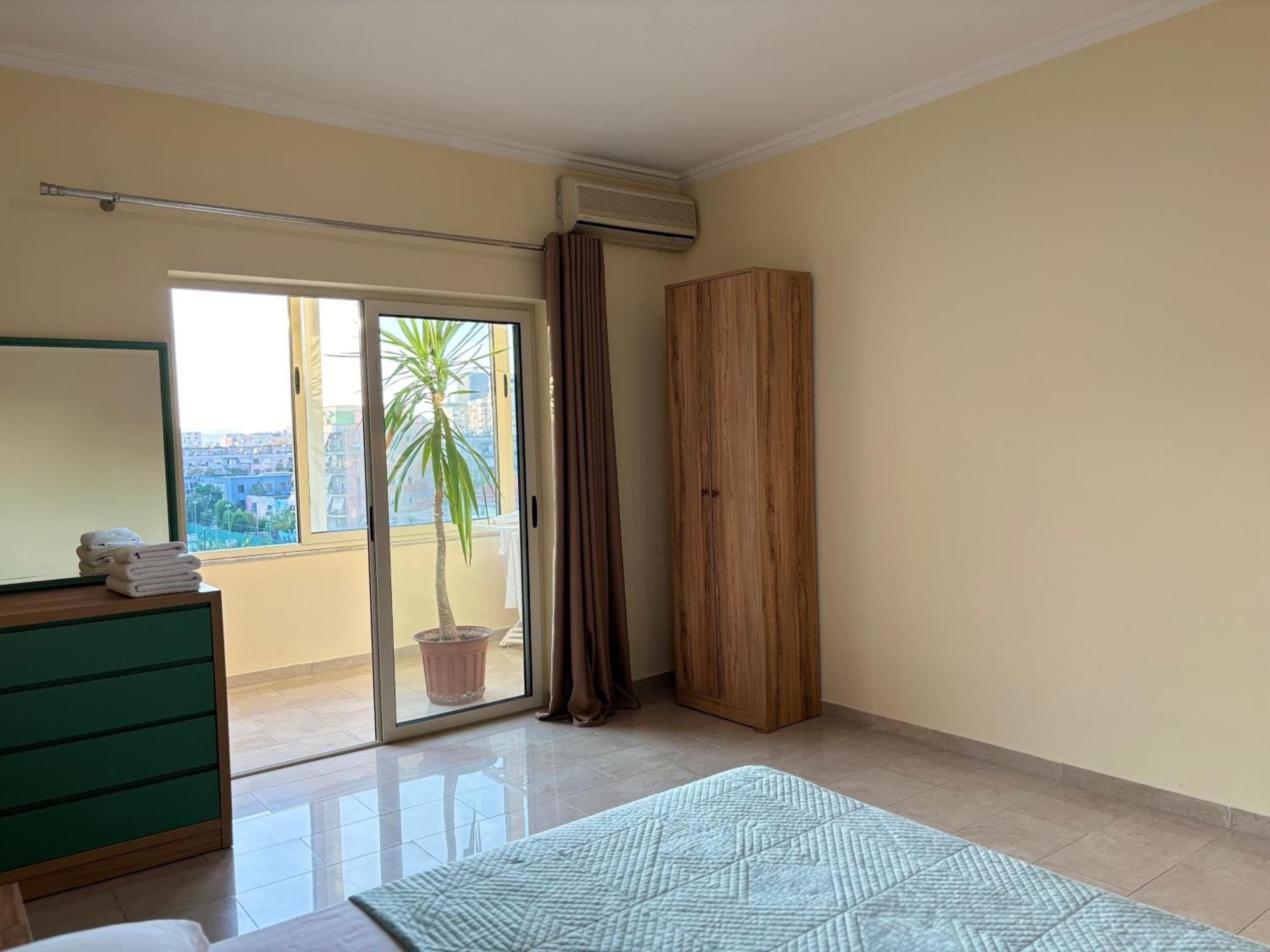 Tam 2Bdr Center Taiwan Apartment Tirana Exterior foto