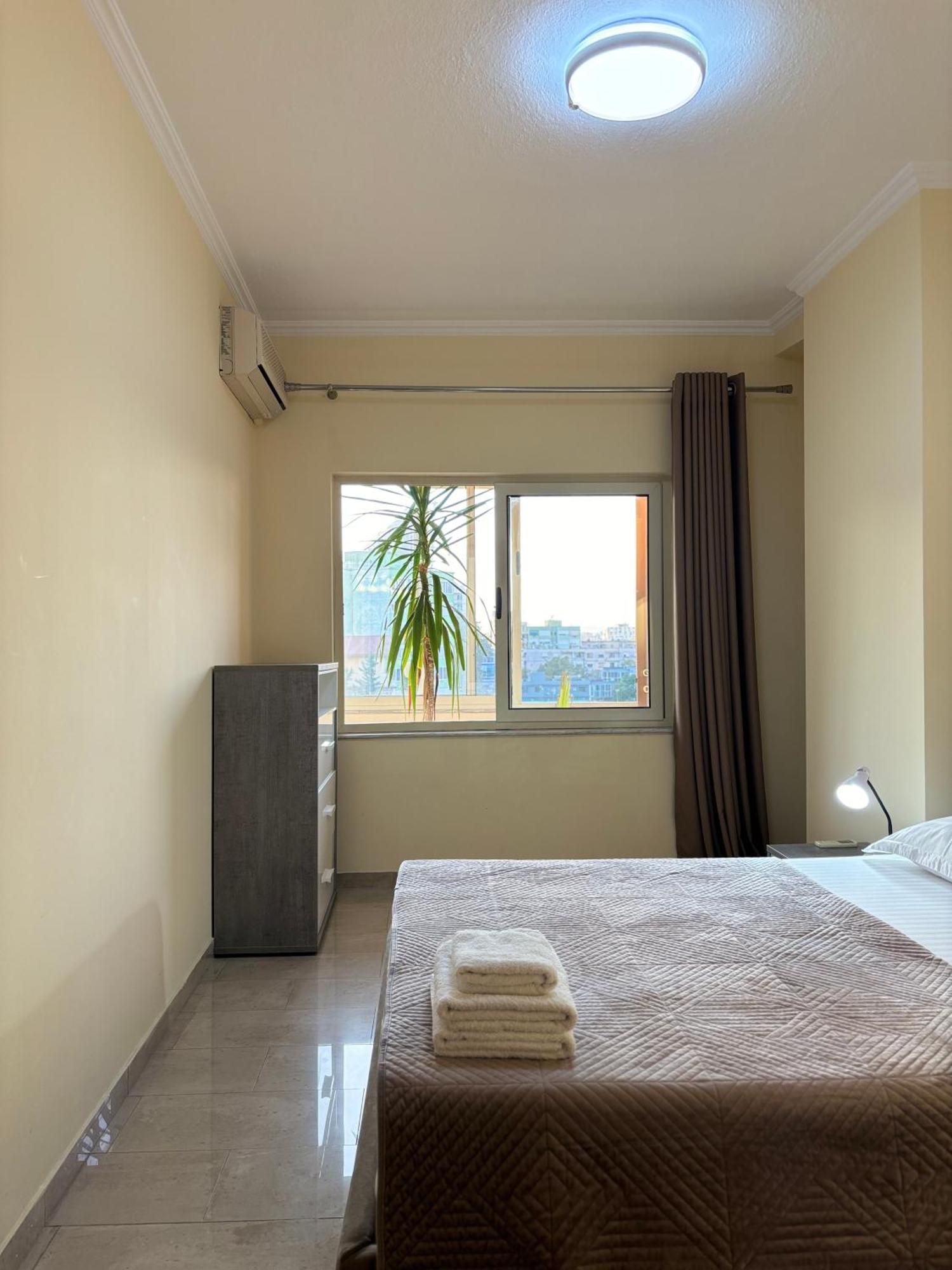 Tam 2Bdr Center Taiwan Apartment Tirana Exterior foto